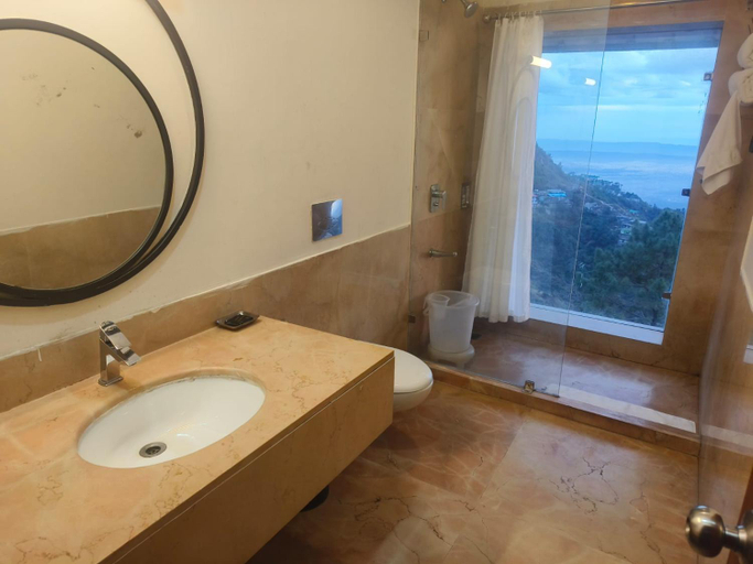 Bathroom 2, Green n Breeze Resort & Spa Mussoorie, Dehradun