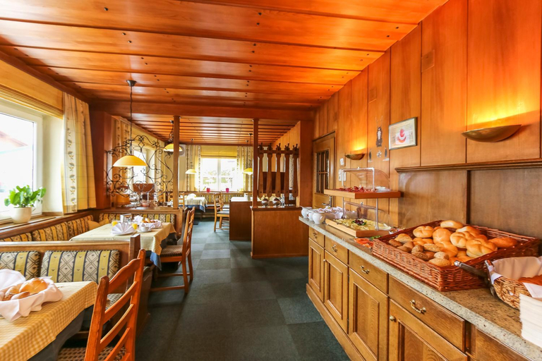 Food & Drinks 5, Alpenhotel Tauernstuberl, Zell am See
