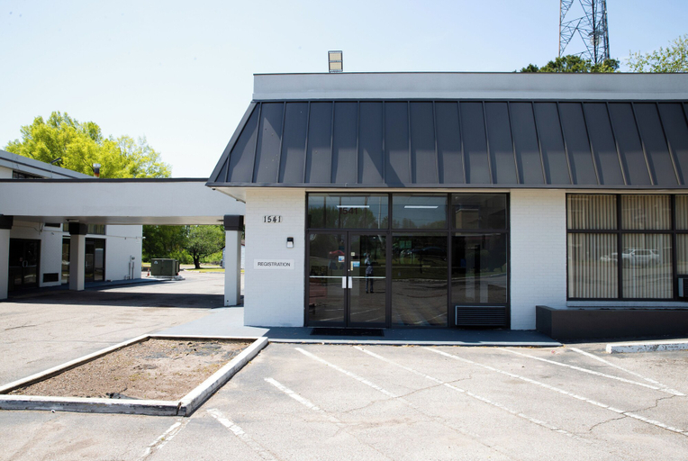 Exterior & Views 2, Studio 6 Suites Memphis, TN – East Memphis, Shelby