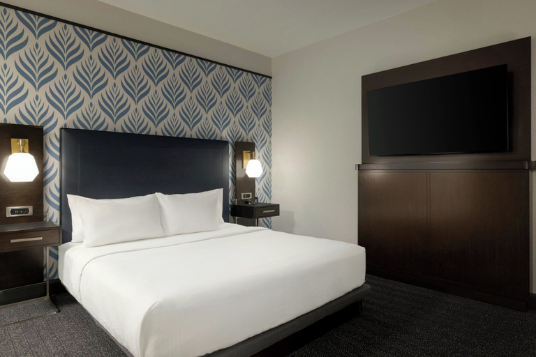 Bedroom 3, Courtyard by Marriott San Francisco Union Square, San Francisco