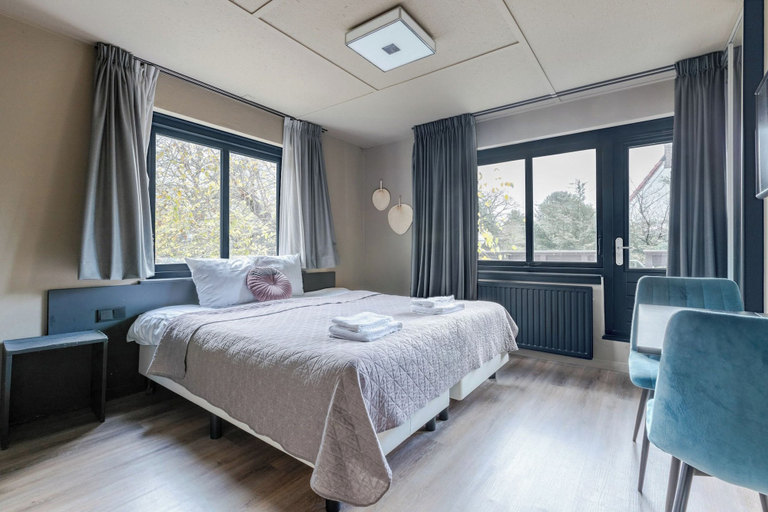 Bedroom 4, Hotel Zee Bergen, Bergen