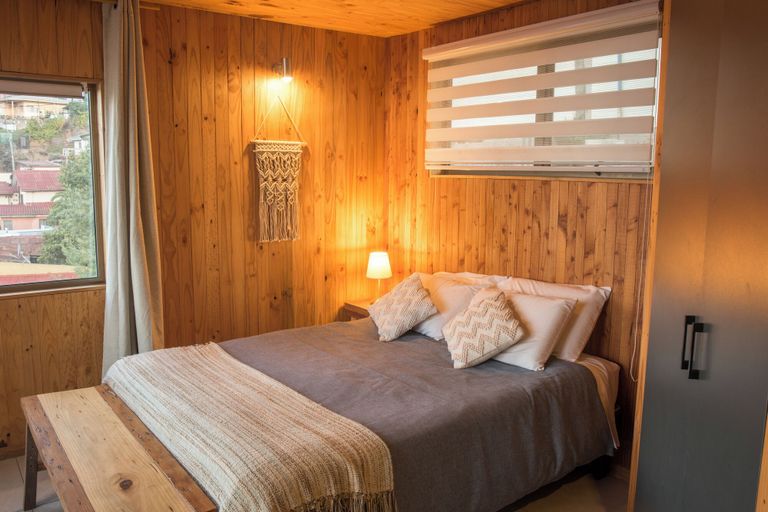 Bedroom 2, Hotel Faro Azul, Valparaíso