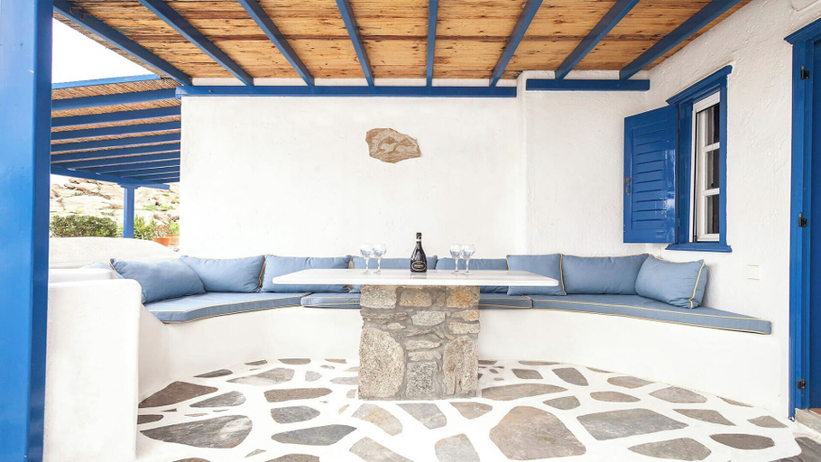 Others 3, Deep Blue Suite Mykonos, South Aegean