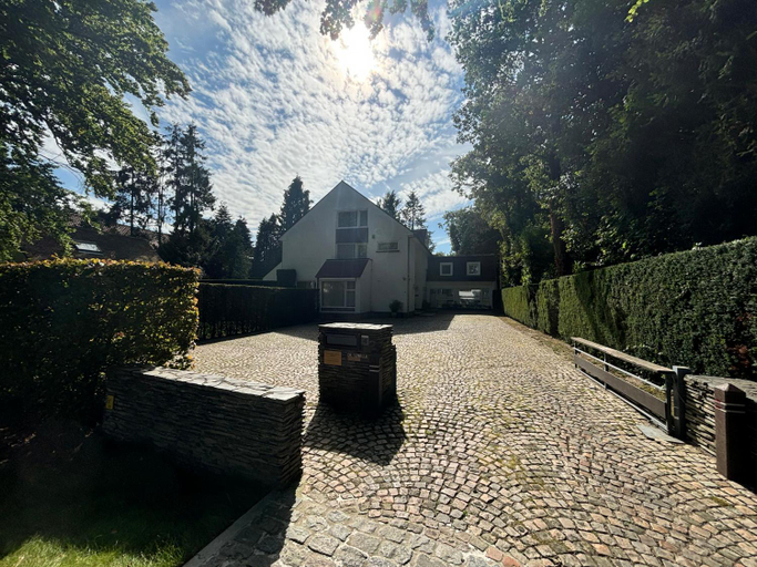 Others 5, B&B Lobelia-Brugge, West-Vlaanderen