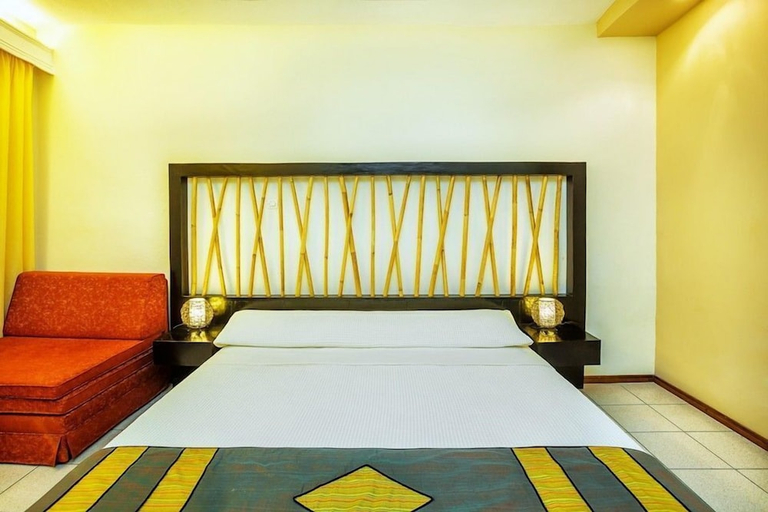 Bedroom 3, Xenios Possidi Paradise Hotel, Central Macedonia
