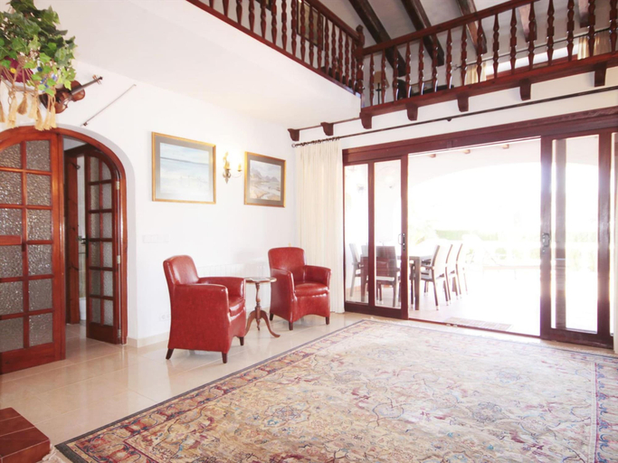 Room 2, El Delfin in J vea With 4 Bedrooms and 3 Bathrooms, Alicante