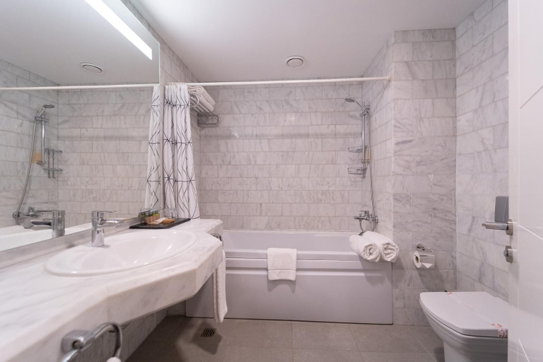 Bathroom 5, Hotel Karia Princess, Bodrum
