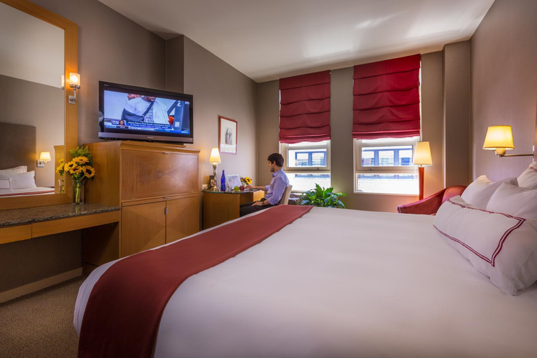 Bedroom 2, Hotel Giraffe, New York