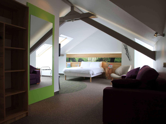 Public Area 3, ibis Styles Sarrebourg, Moselle