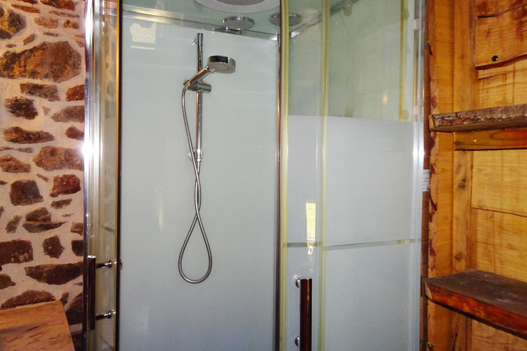 Bathroom, Windmill Stay near Goelo Coast Beaches, Côtes-d'Armor