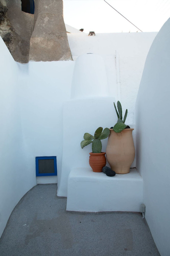 Room 3, Amphora Cave Seaside Retreat in Akrotiri, South Aegean