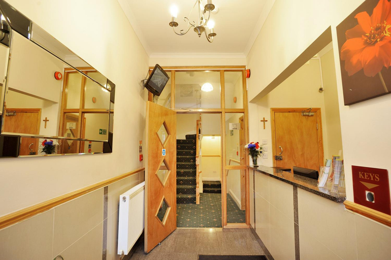 Public Area 2, Elmwood Hotel, London