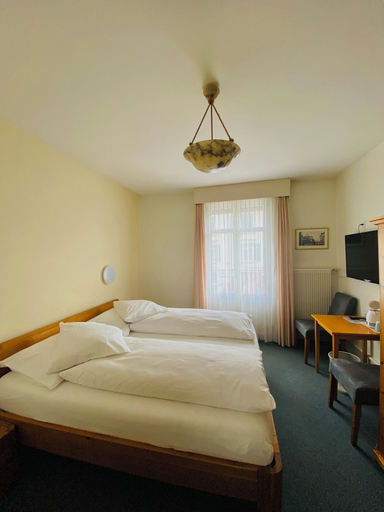 Bedroom 2, Hotel de la Paix, Interlaken