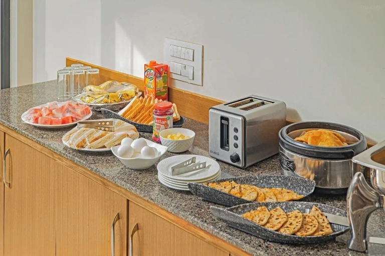 Food & Drinks, Lokhandwala Residency by Glitz Hotel, Mumbai Suburban