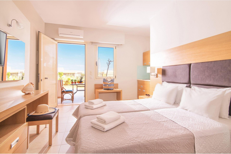 Bedroom 2, Pleasure Beach Hotel, Crete