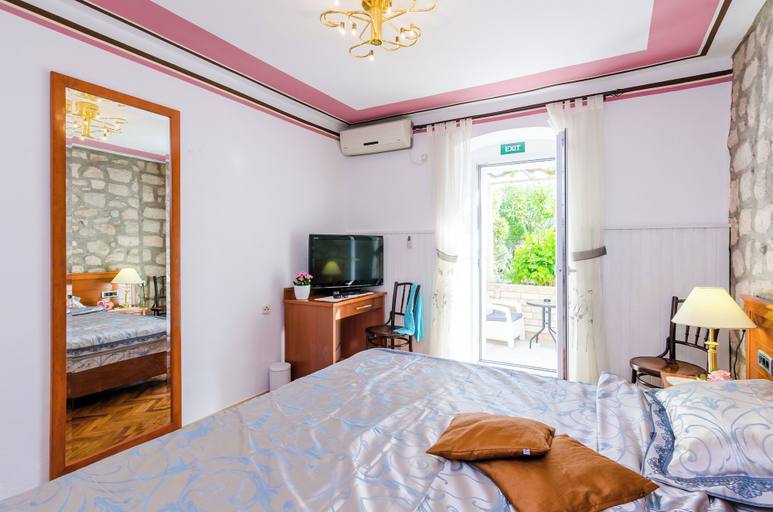 Bedroom 2, Apartments Nicol, Dubrovnik