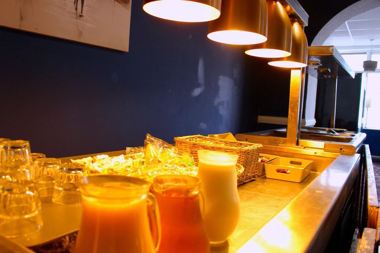 Food & Drinks 5, Henson Hotel Pleasure Beach, Lancashire