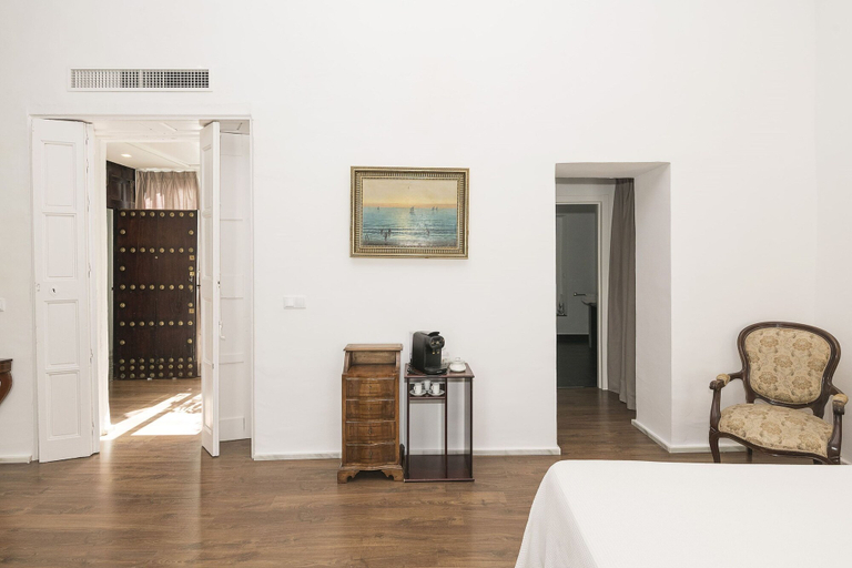 Room 3, Luxe Madre De Dios in Sanlucar de Barrameda, Cádiz