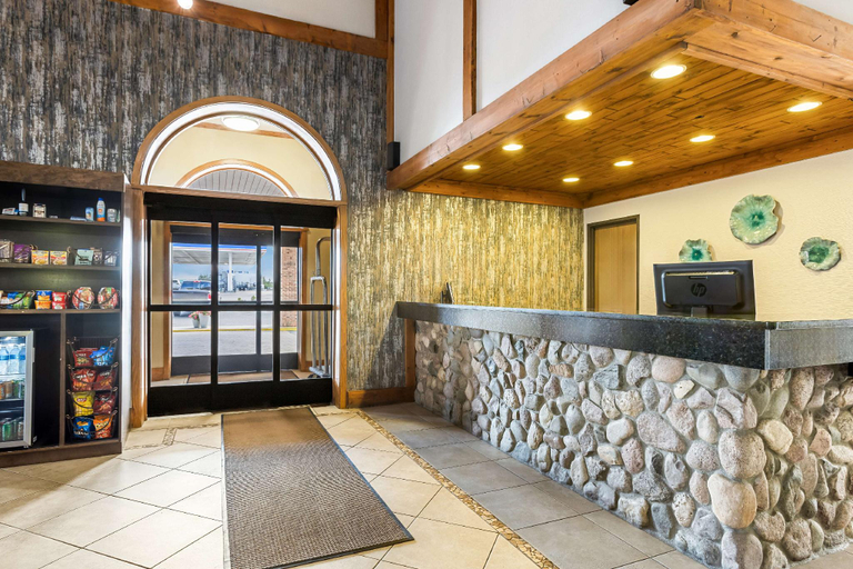 Others 5, Best Western Gaylord, Otsego