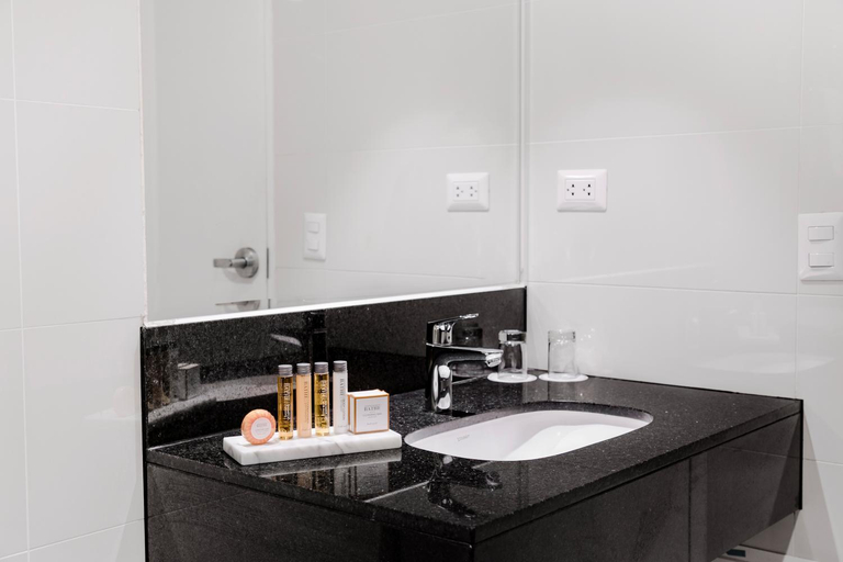 Bathroom 5, Wyndham Costa del Sol Tumbes, Tumbes