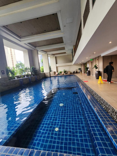 Sport & Beauty 2, Muji KL Tower Makati Greenbelt (w/ Pool Access), Makati City