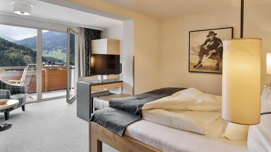 Bedroom, Hotel Jerzner Hof 4 Sterne Superior, Imst