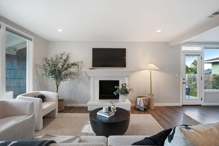 Others 5, @ Marbella Lane - 3BR Designer Home in Pacifica, San Mateo