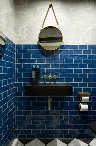Bathroom 4, The Portico hotel, London