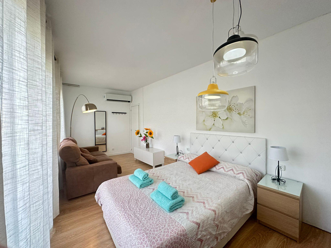 Others 2, Rooms Borrell, Barcelona