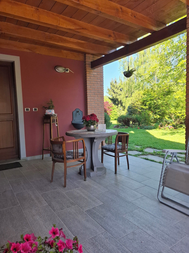 Others 4, B&B Rubino, Cuneo