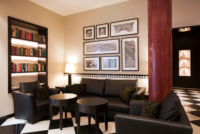 Public Area 3, Victoria Hotel Frankfurt, Frankfurt am Main