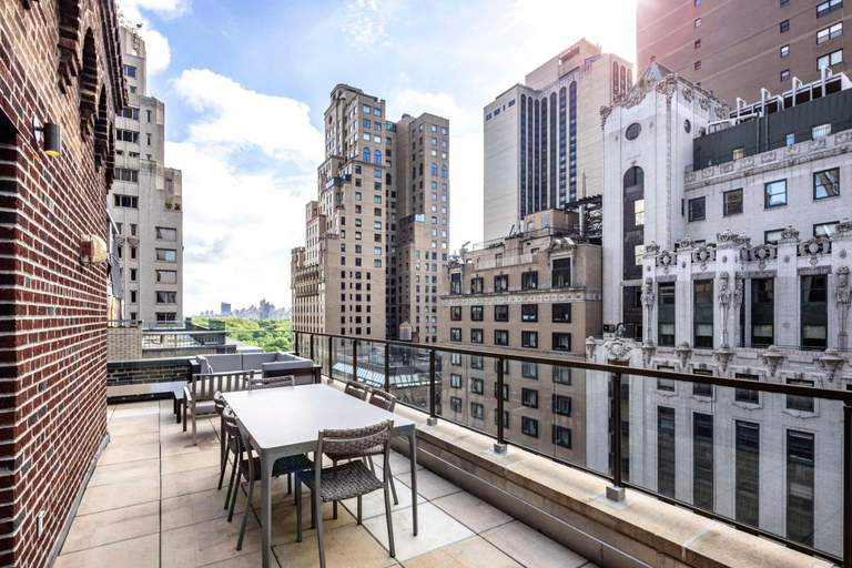 Others 5, Hilton Club The Quin New York, New York