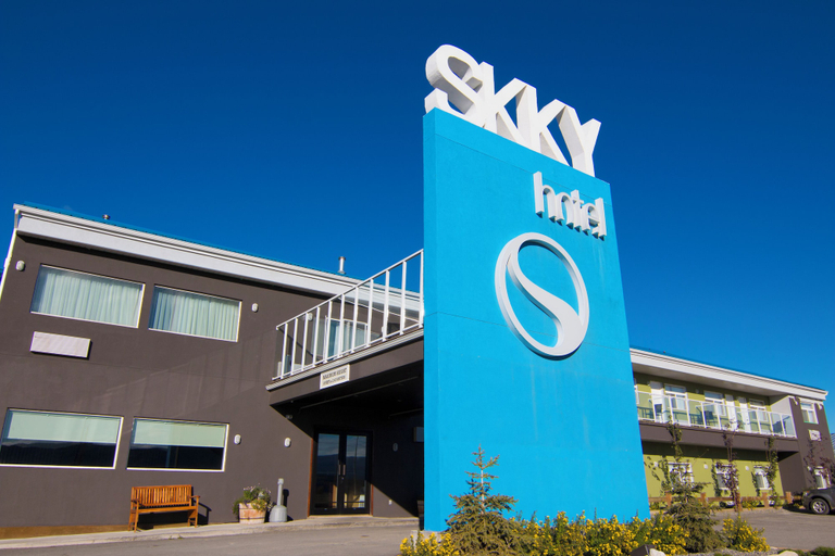 Exterior & Views 2, SKKY Hotel, Yukon