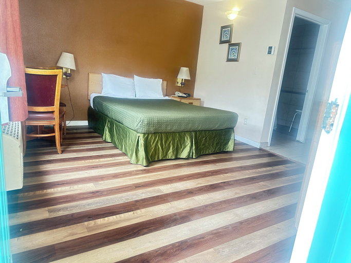 Bedroom 4, ROYAL INN, Santa Cruz