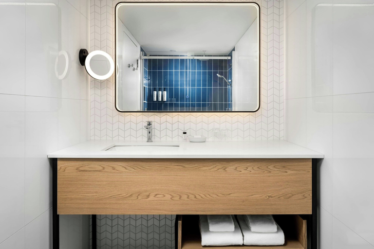 Bathroom 5, Mont Gabriel, Sainte-Adele, a Tribute Portfolio Resort, Les Pays-d'en-Haut