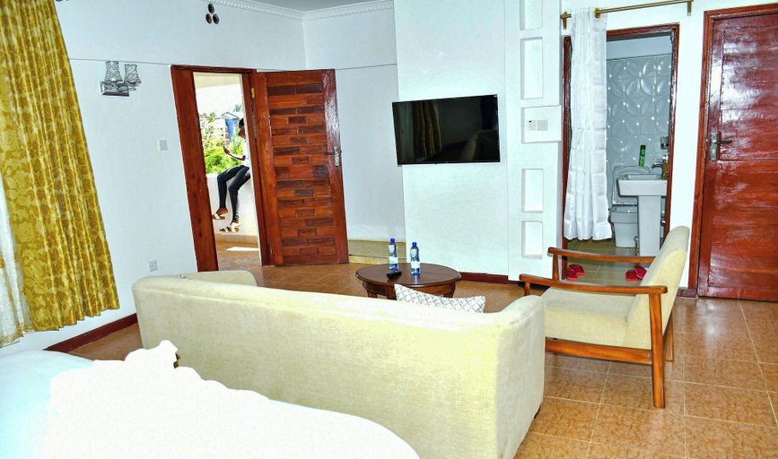 Others 5, The Mevrose Resort, Nyaribari Chache