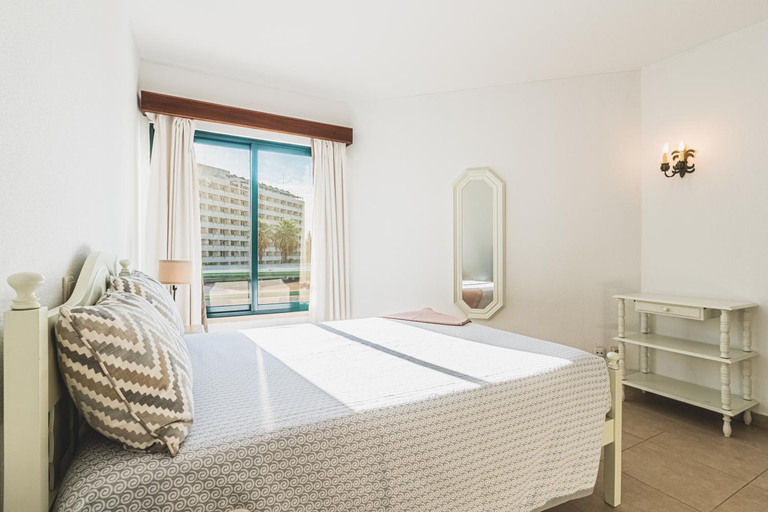 Bedroom, Algamar Apartments by Garvetur, Loulé