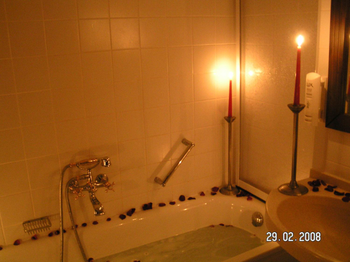 Bathroom 5, Hotel BB Bahnhof Bertsdorf, Görlitz