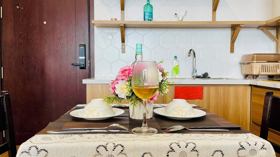 Dining Room 14