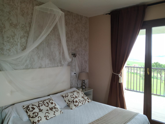 Bedroom 3, El Ribero de Langre, Cantabria