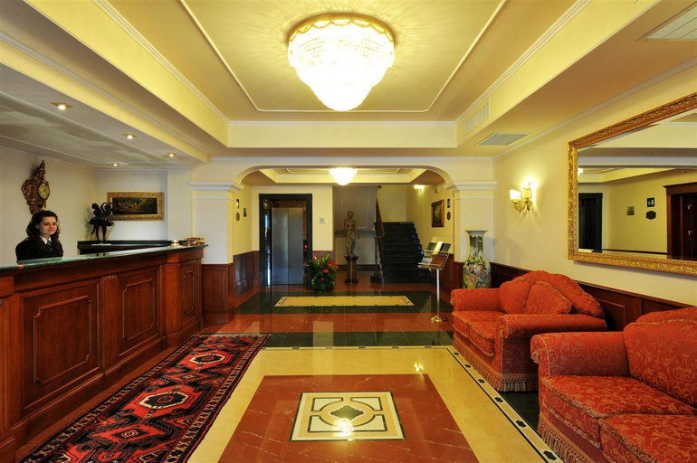 Public Area 2, Hotel Lido - Beach and Palace, Viterbo