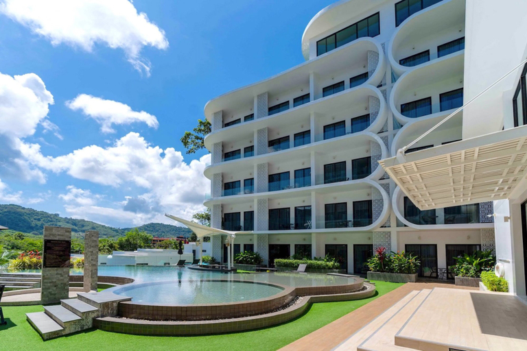 Exterior & Views 2, NaiHarn Duplex with Pool Access UTL A102, Pulau Phuket
