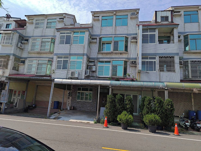 Exterior & Views 2, Sunmoonstar Hostel, Chiayi County