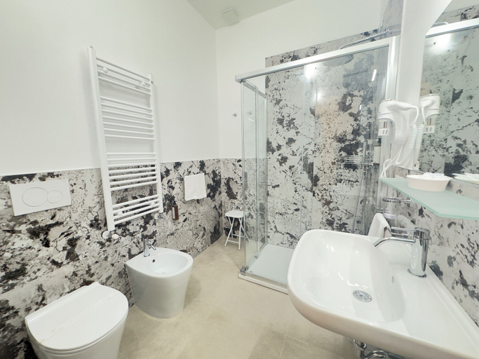 Bathroom 5, Residenza Briati, Venezia