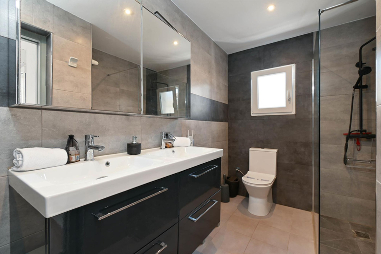 Room 3, Ker Blanc 6 pax in J vea, Alicante
