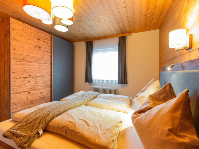 Bedroom 2, Modern Apartment in Kitzbuhel Near Ski Area, Kitzbühel