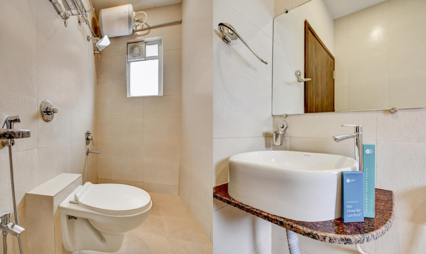 Bathroom 4, Treebo Kuval Inn, Pune
