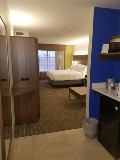 Bedroom, Holiday Inn Express Rolla By IHG, Phelps