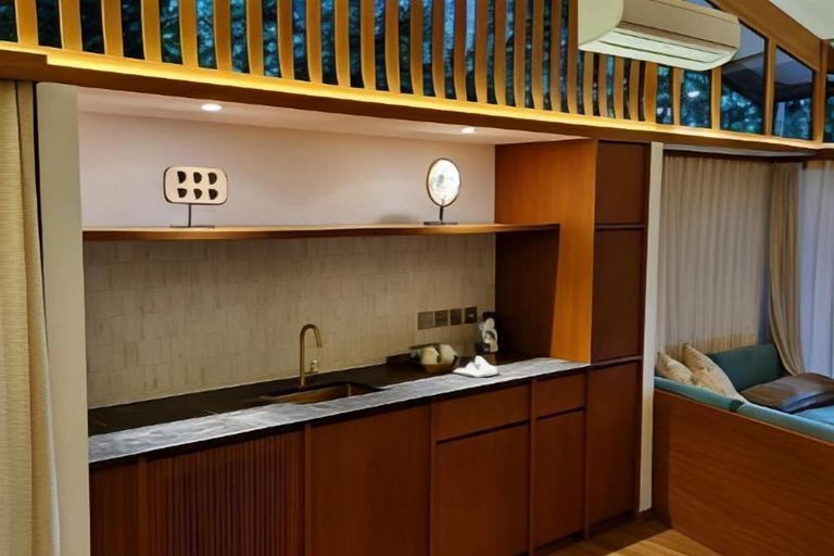 Dining Room 25