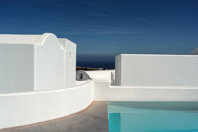 Sport & Beauty 2, Oikos Santorini Living Concept, South Aegean